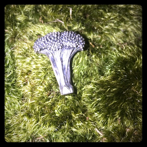 jh breakell Jewelry - Sterling silver broccoli 🥦 brooch/pin